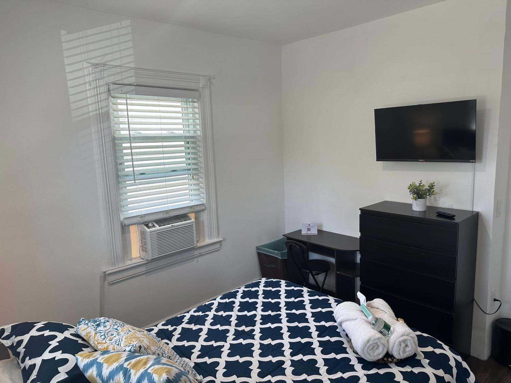 Cozy Private Bedrooms Kitchen Wifi Englewood Ngoại thất bức ảnh